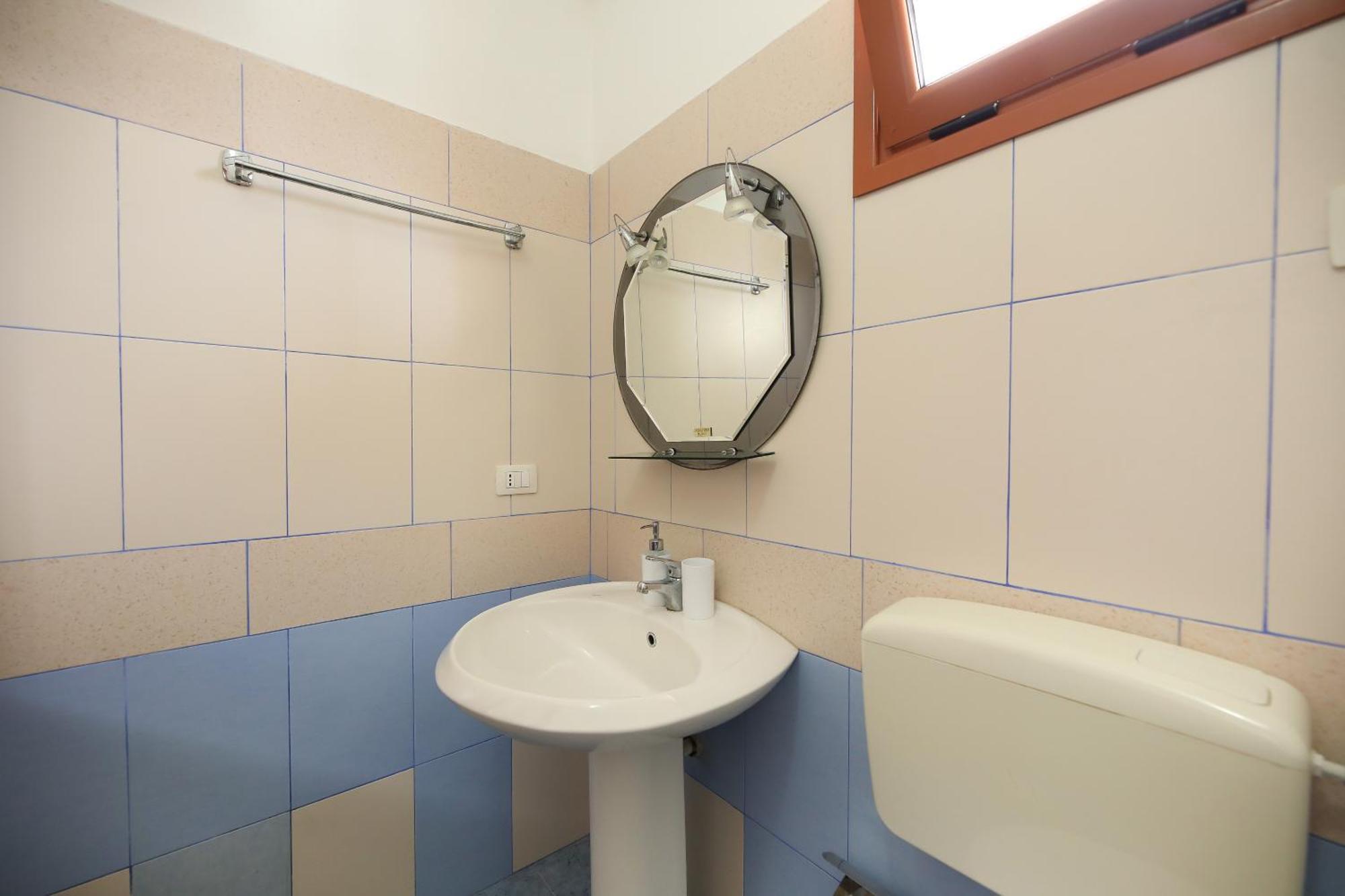 Vila Feliz - Premium Rooms With Free Private Parking วญอเรอ ภายนอก รูปภาพ